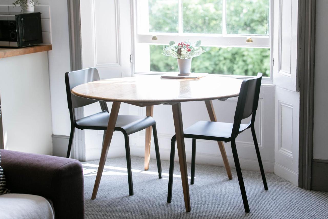 Spacious, Quiet&Central Apartment With Parking Exeter Exterior foto