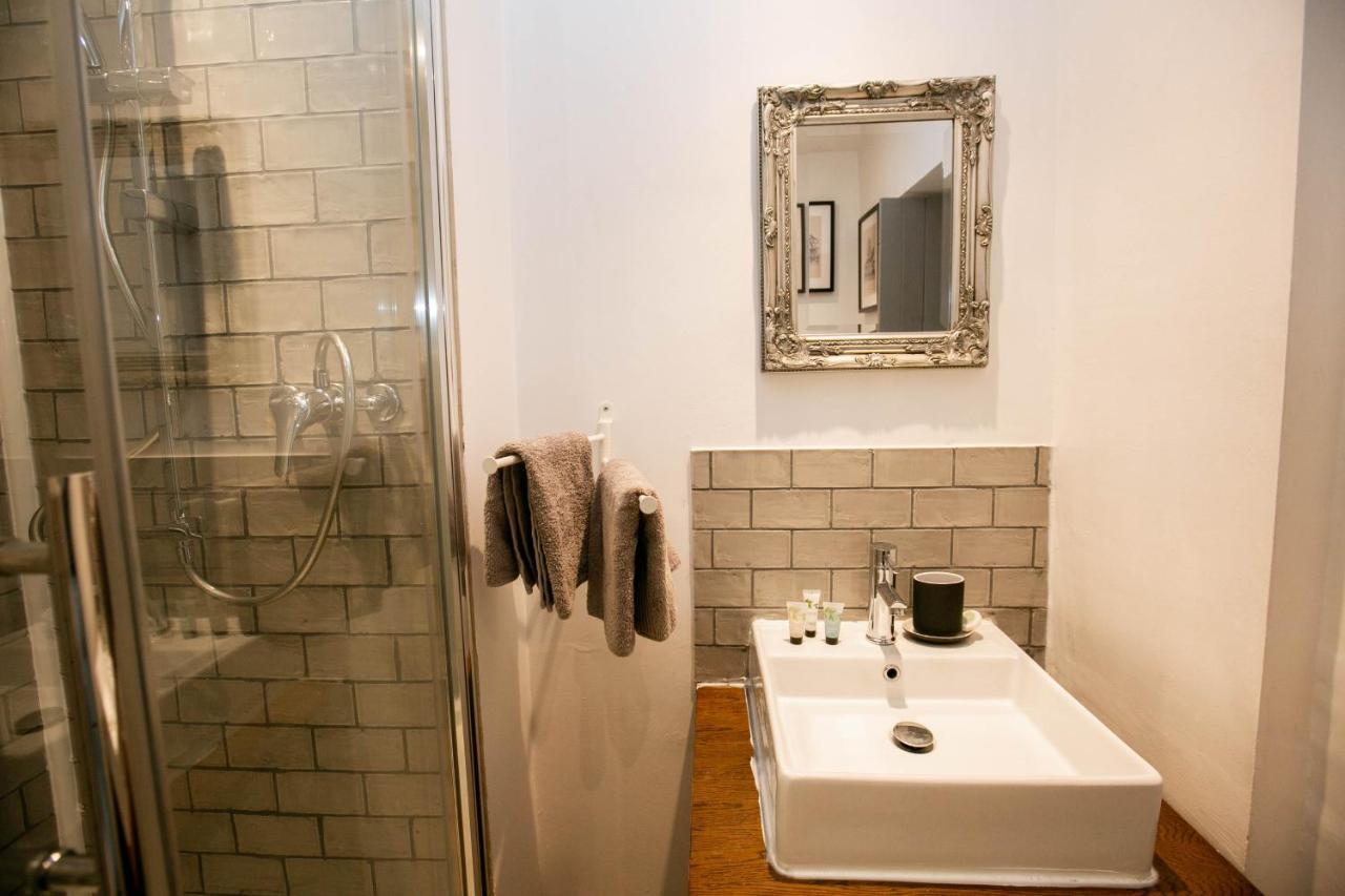 Spacious, Quiet&Central Apartment With Parking Exeter Exterior foto